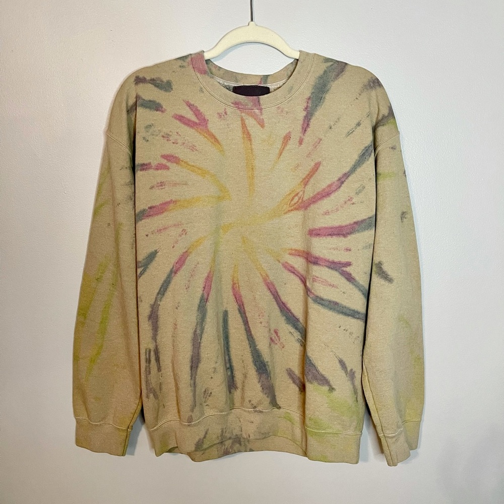 LF tie dyed crewneck